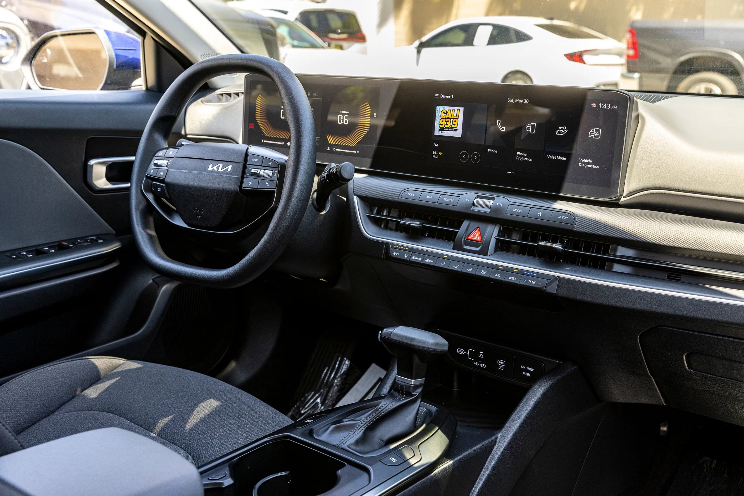 Used 2025 Kia K4 FWD image 30