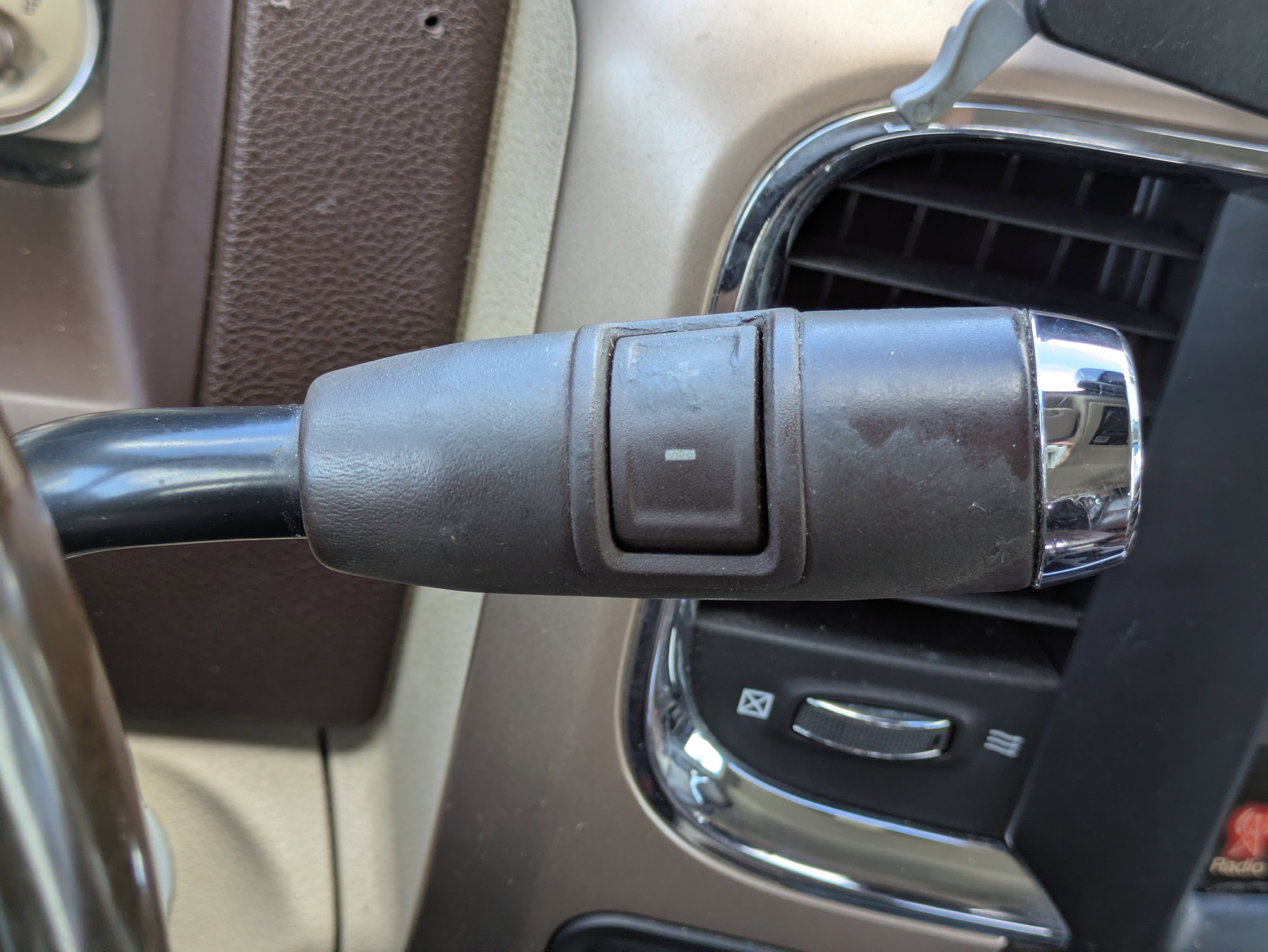 Used 2015 RAM 2500 Longhorn w/ Convenience Group image 27