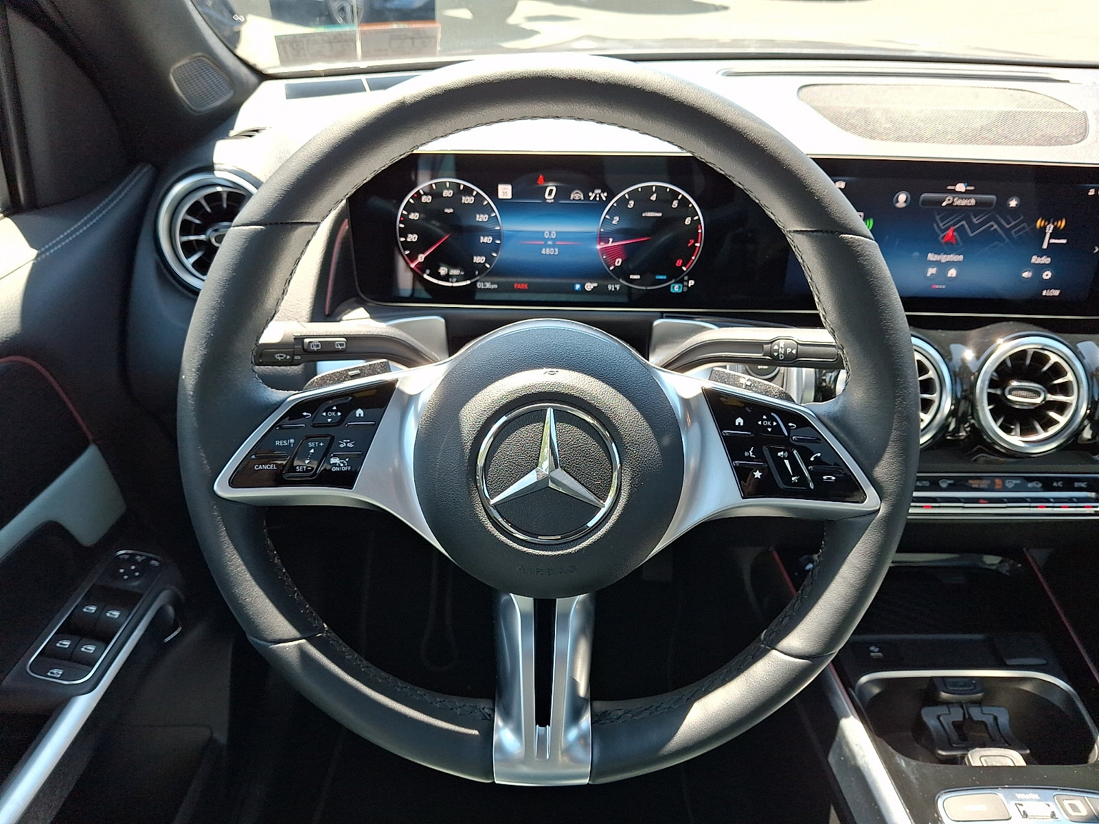 Used 2026 Mercedes-Benz GLB 250 4MATIC image 22