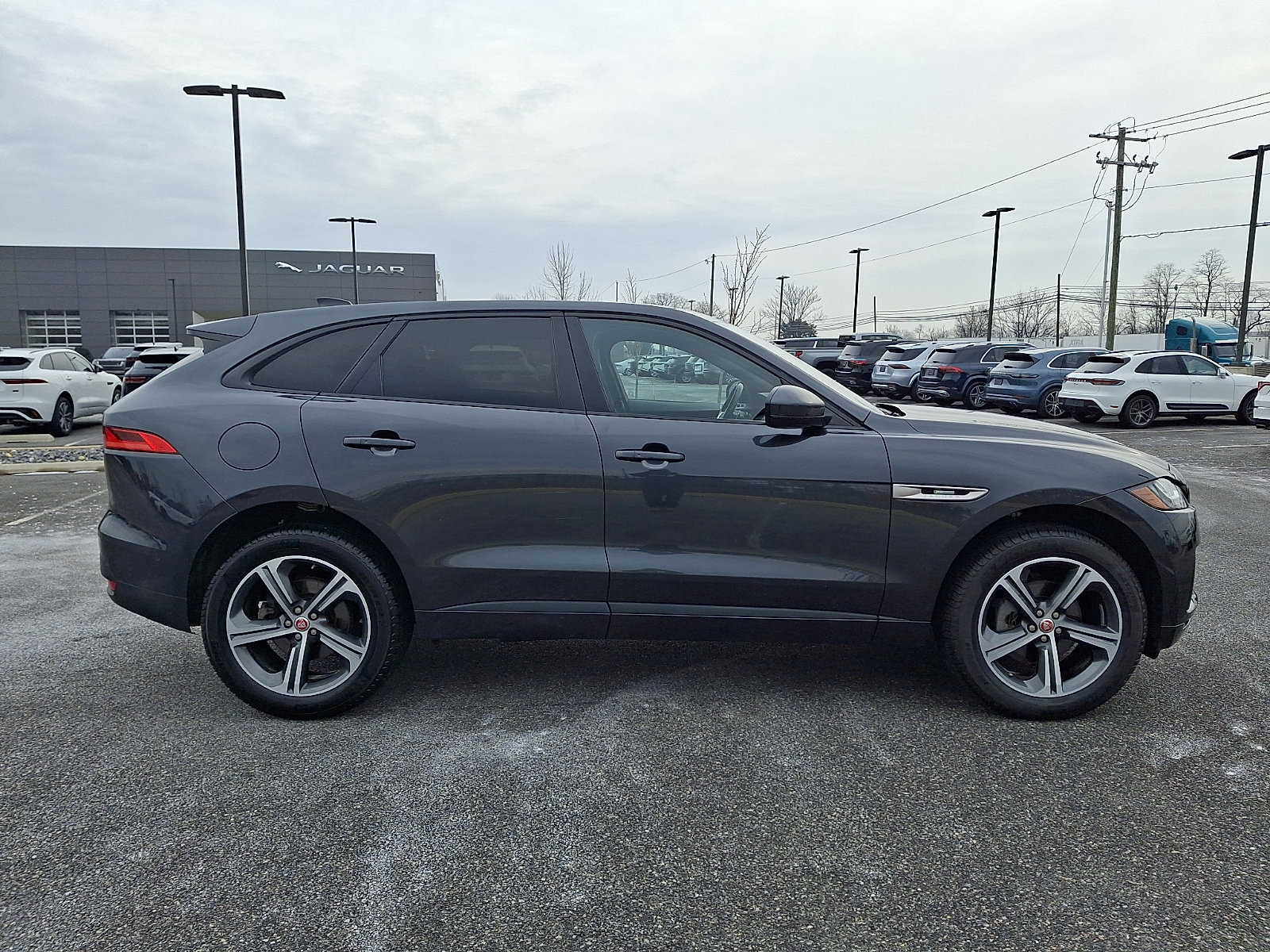 Used 2020 Jaguar F-PACE R-Sport AWD/4WD image 6