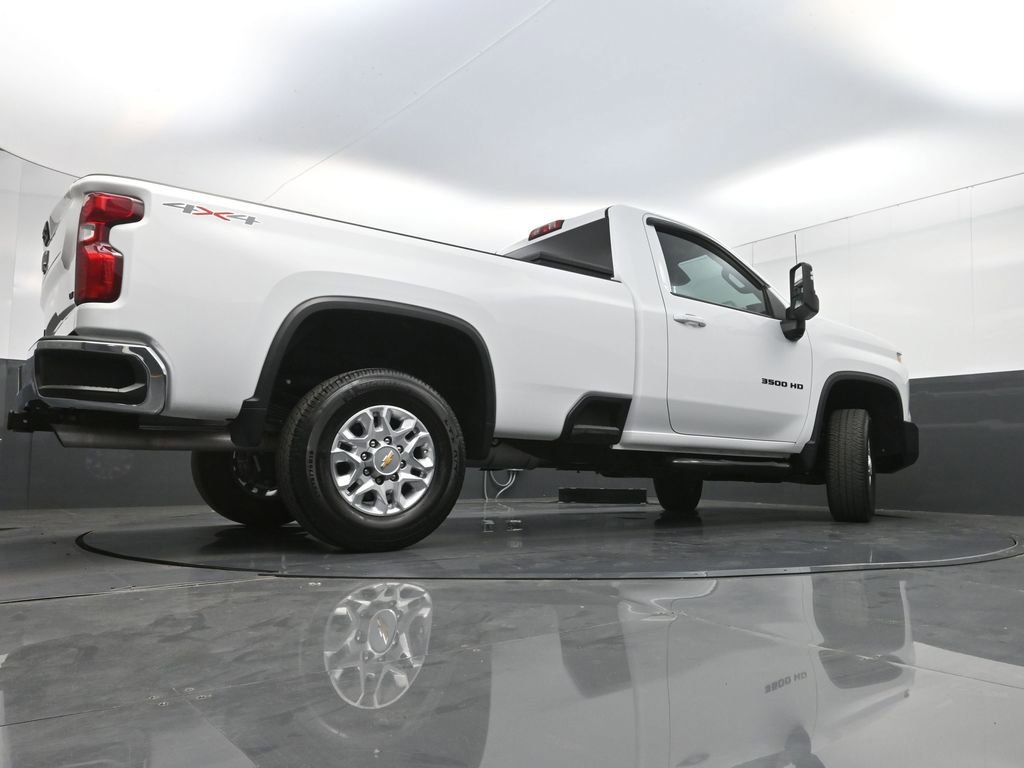 Used 2024 Chevrolet Silverado 3500 LT w/ Convenience Package image 28