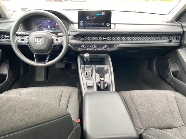 Used 2024 Honda Accord EX image 5