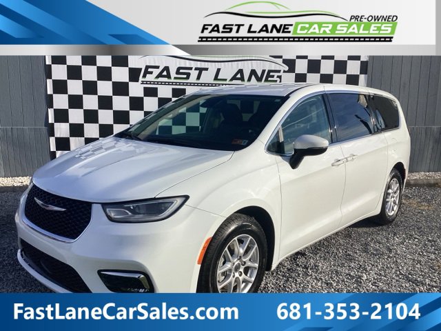 Used 2023 Chrysler Pacifica Touring-L