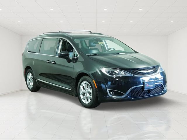 Certified 2017 Chrysler Pacifica Touring-L Plus w/ Advanced Safetytec Group FWD image 1