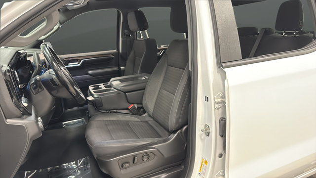 Used 2023 Chevrolet Silverado 1500 LT AWD/4WD image 9