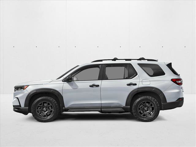 New 2025 Honda Pilot TrailSport image 3