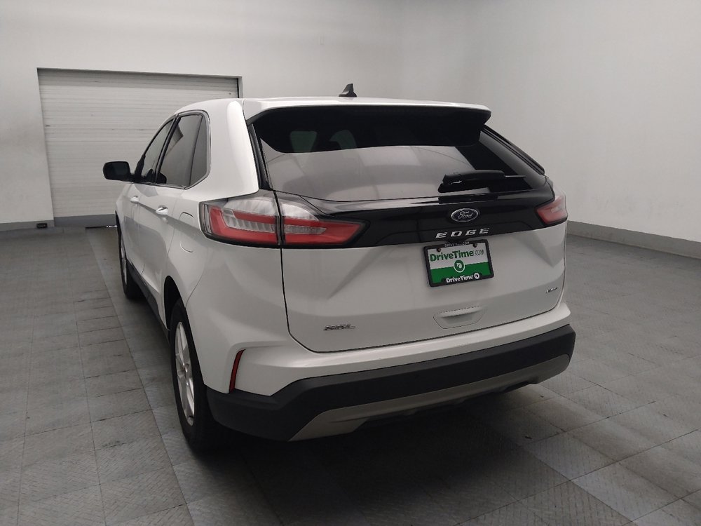 Used 2023 Ford Edge SEL image 5