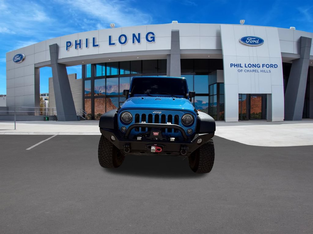 Used 2016 Jeep Wrangler Unlimited Rubicon w/ Connectivity Group AWD/4WD image 9