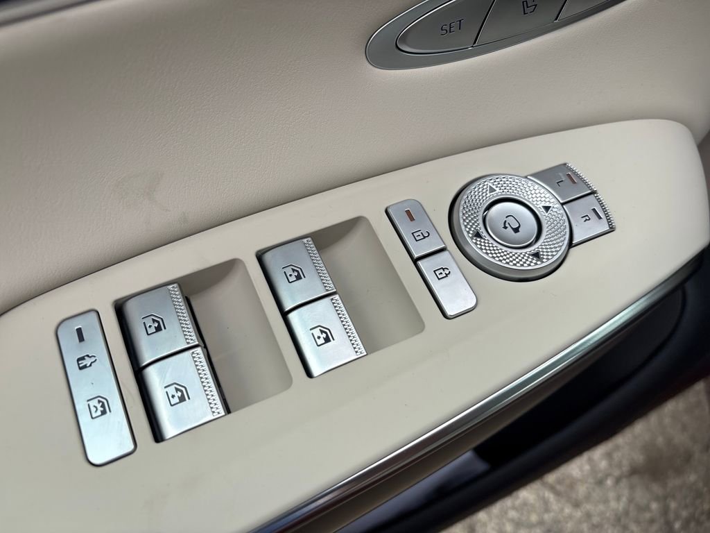 New 2026 Genesis GV70 2.5T Select image 13