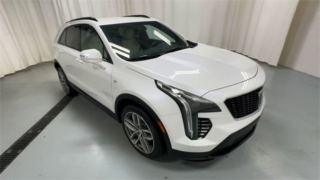 Certified 2023 Cadillac XT4 Sport image 2