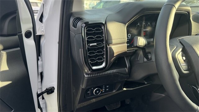 New 2025 Ford Ranger Lariat w/ FX4 Off-Road Package image 21