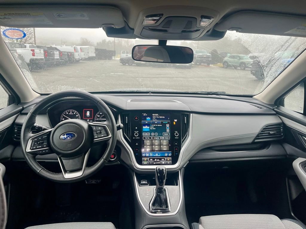 Used 2025 Subaru Outback Premium image 21
