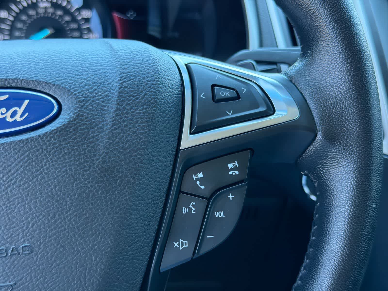 Used 2016 Ford Edge SEL w/ Equipment Group 201A AWD/4WD image 26