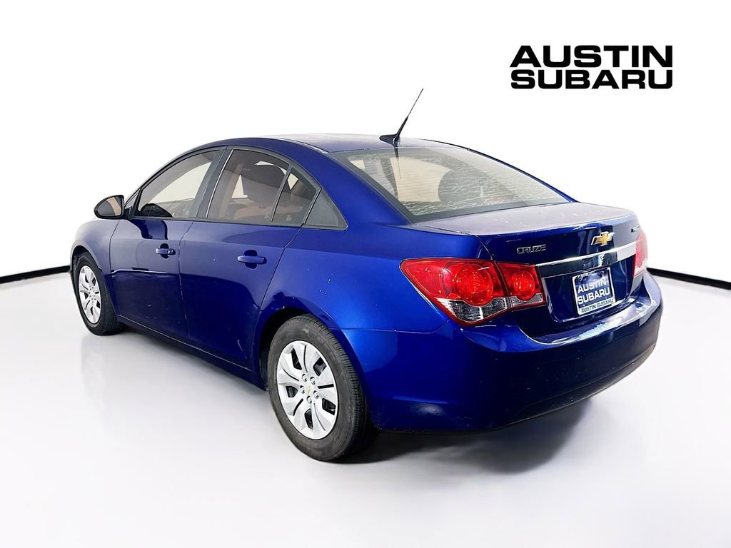 Used 2013 Chevrolet Cruze LS FWD image 5
