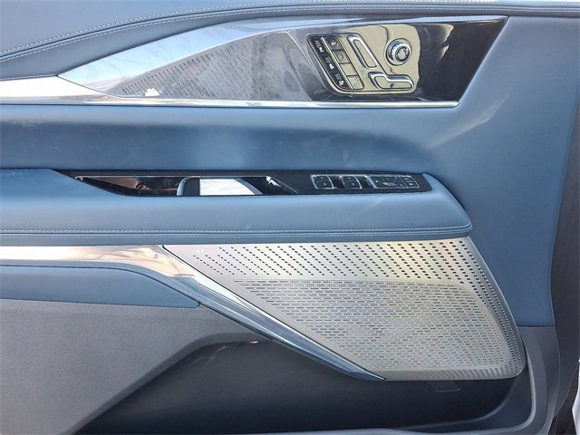 New 2025 Cadillac Escalade IQ Luxury 2 image 11