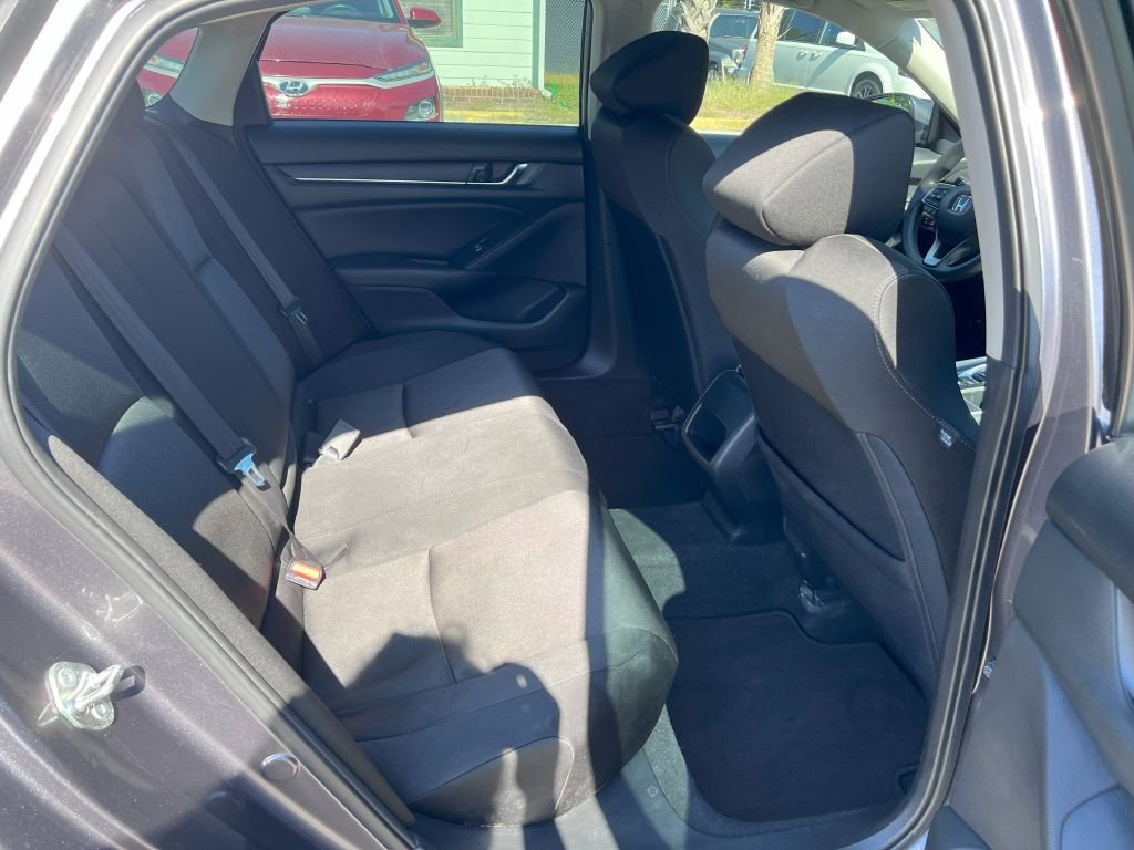 Used 2018 Honda Accord Sedan image 11