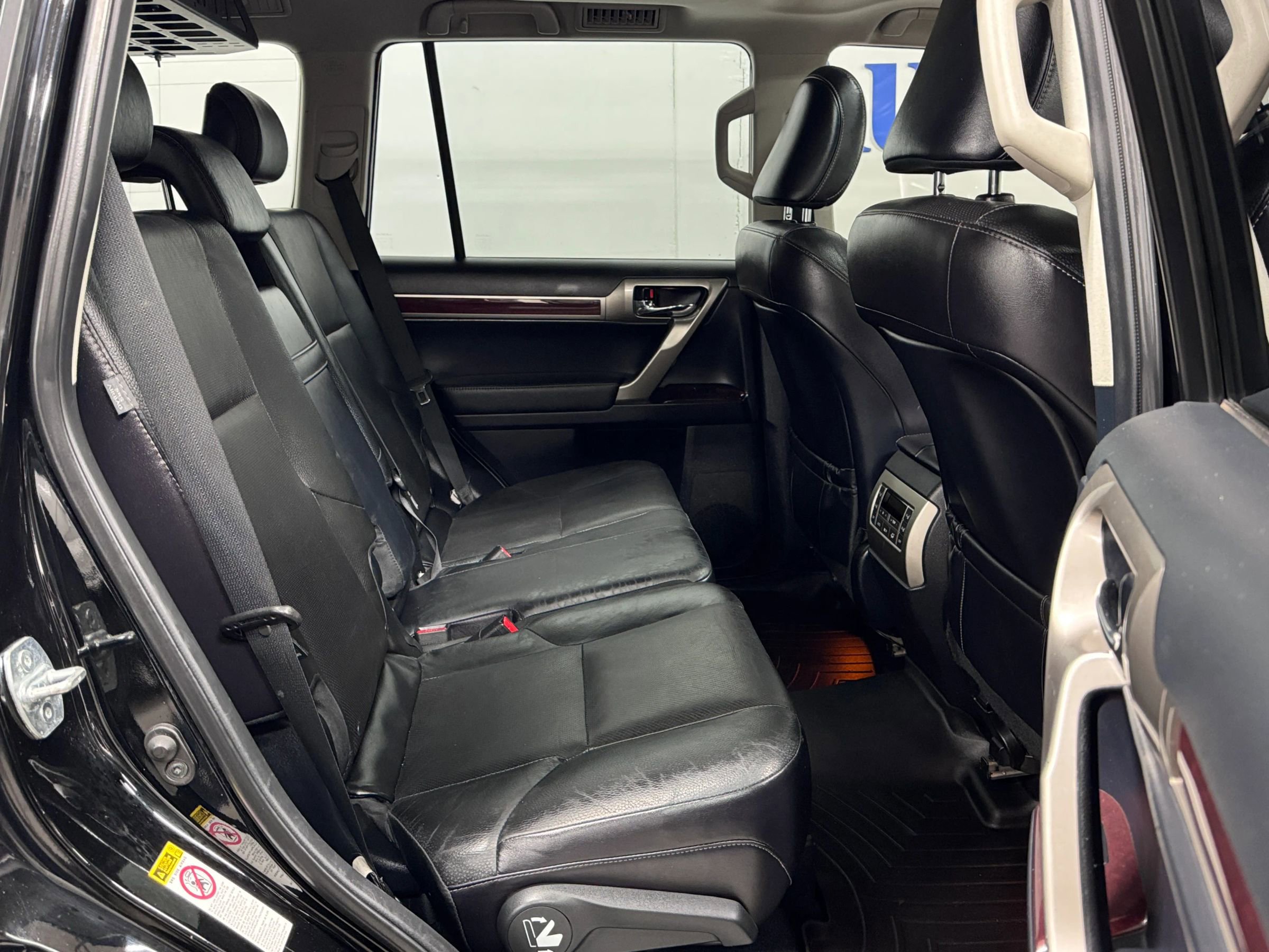 Used 2014 Lexus GX 460 Premium w/ Premium Package image 14