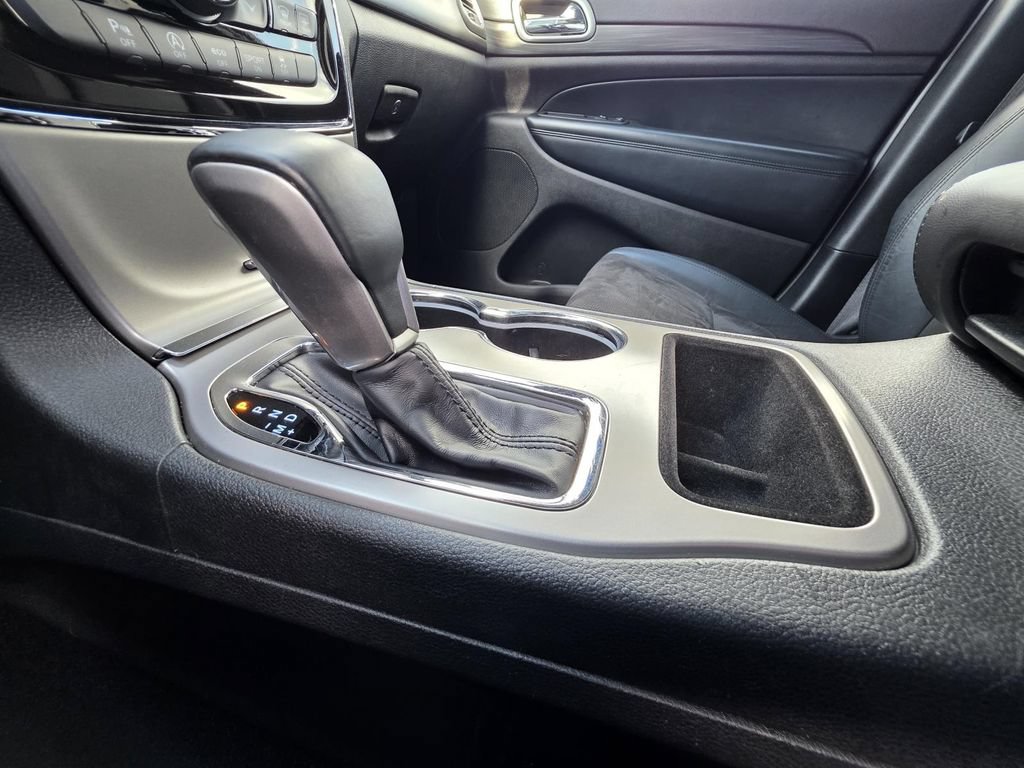Used 2021 Jeep Grand Cherokee Laredo X RWD image 25