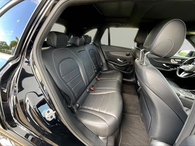 Used 2022 Mercedes-Benz GLC 300 4MATIC image 28