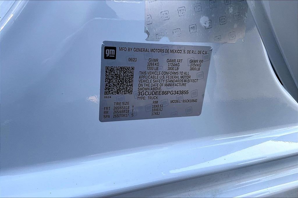 Used 2023 Chevrolet Silverado 1500 RST w/ Z71 Off-Road Package AWD/4WD image 33