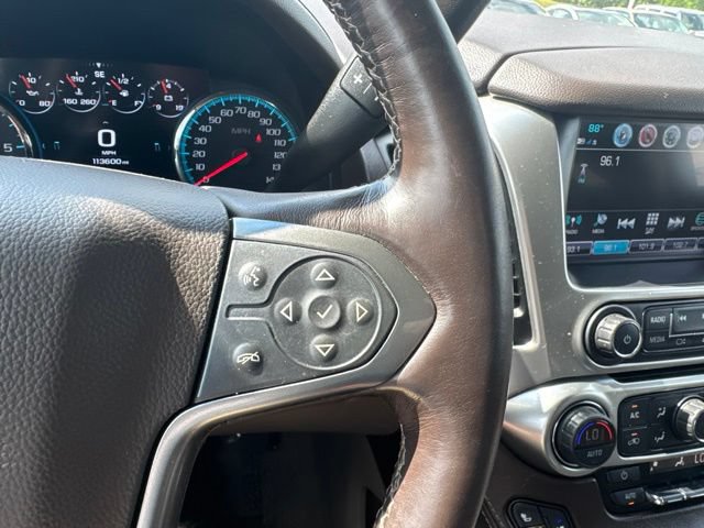 Used 2019 Chevrolet Suburban Premier AWD/4WD image 24