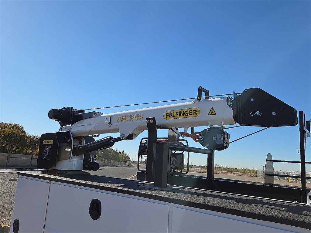 New 2025 Ford F350 XL image 4