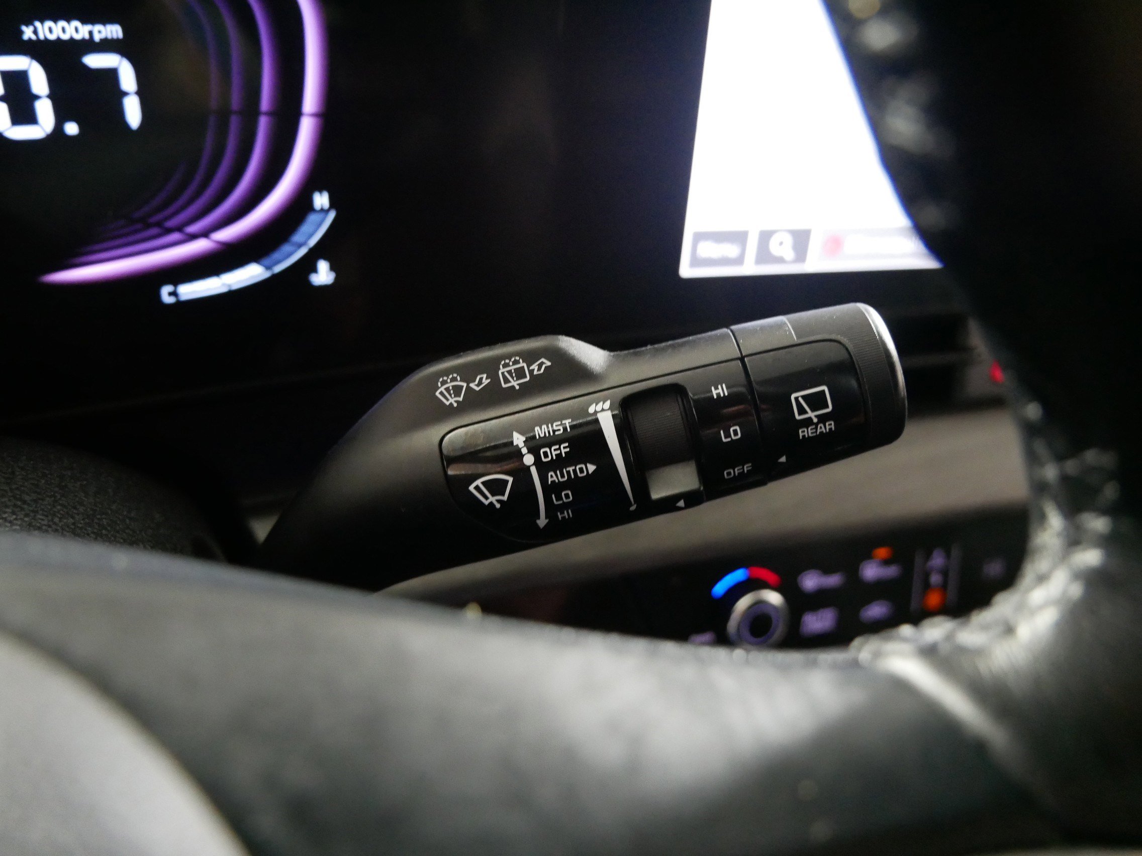 Used 2024 Kia Sportage X-Line image 32