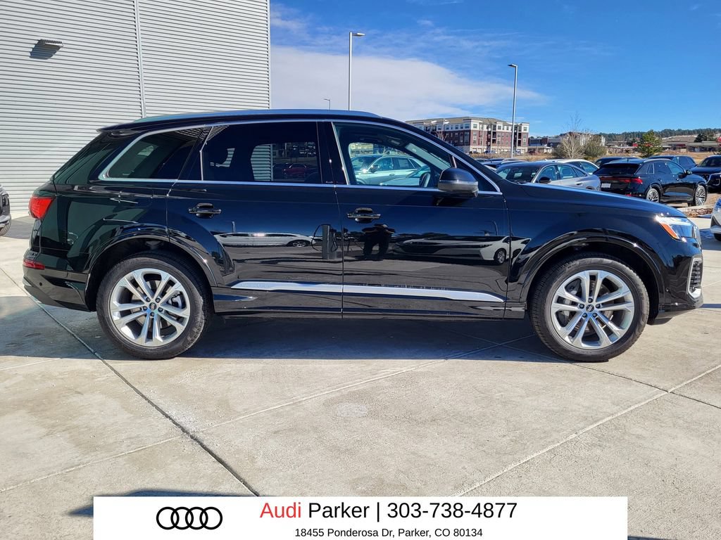 Used 2025 Audi Q7 3.0T Premium w/ Convenience Package AWD/4WD image 2