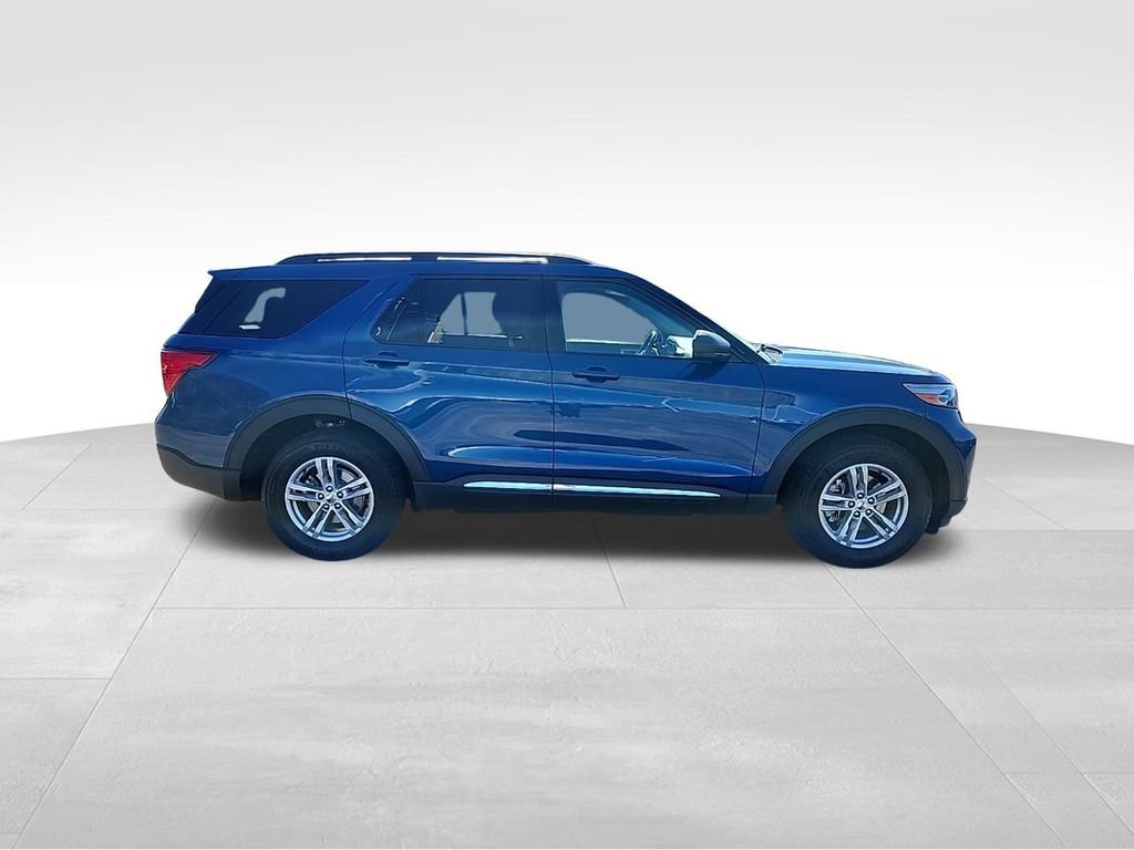 Used 2021 Ford Explorer XLT image 13