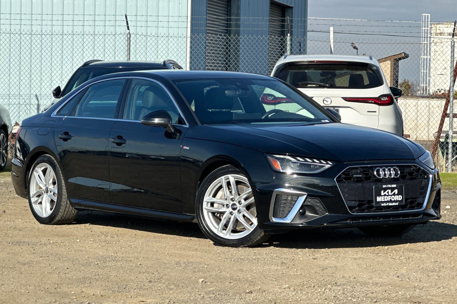 Used 2024 Audi A4 2.0T Premium Plus image 2