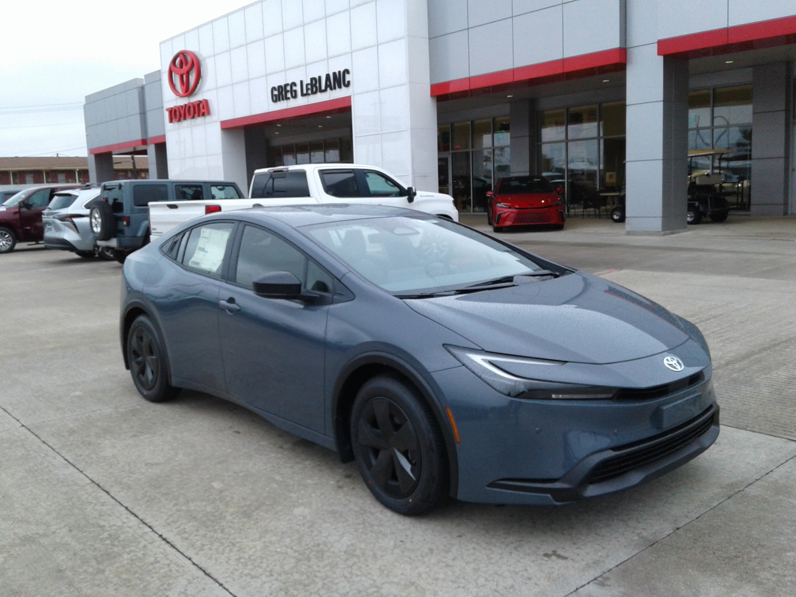 New 2026 Toyota Prius LE image 1