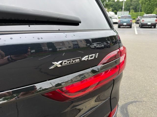 Used 2020 BMW X7 xDrive40i w/ M Sport Package AWD/4WD image 43