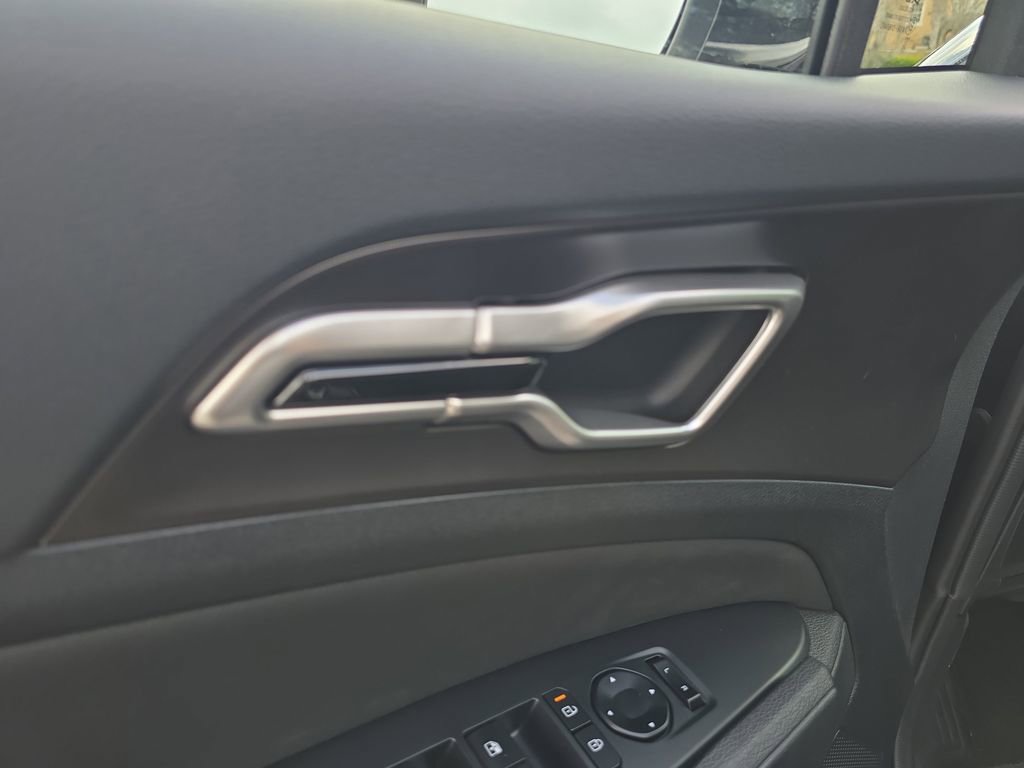 New 2026 Kia Sportage EX image 19