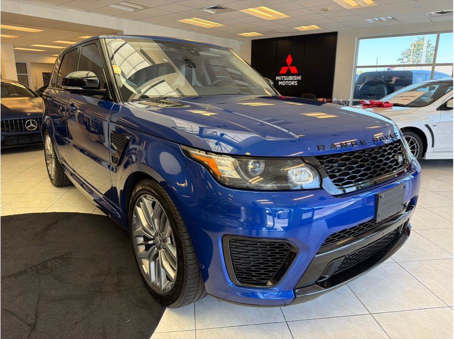 Used 2017 Land Rover Range Rover Sport SVR AWD/4WD image 3
