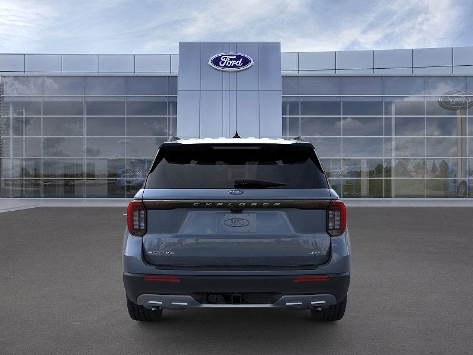 New 2026 Ford Explorer Active w/ Active Comfort Package image 5