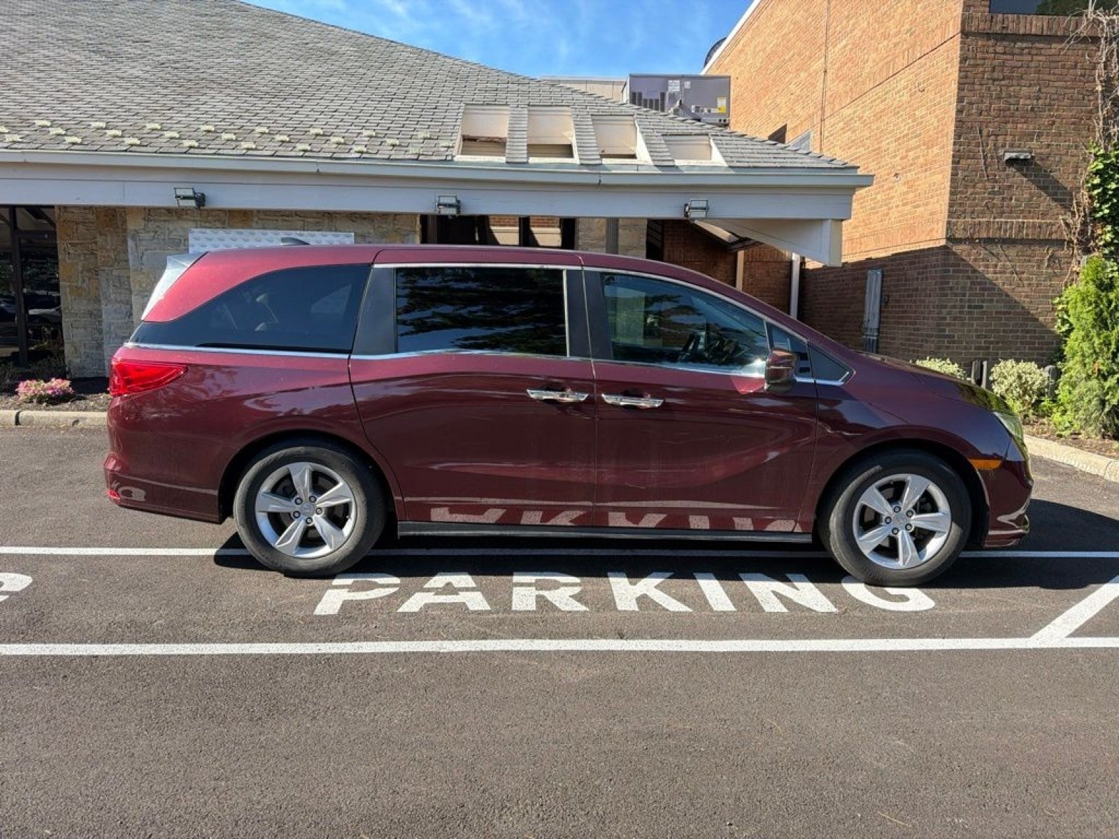 Used 2018 Honda Odyssey EX-L image 9