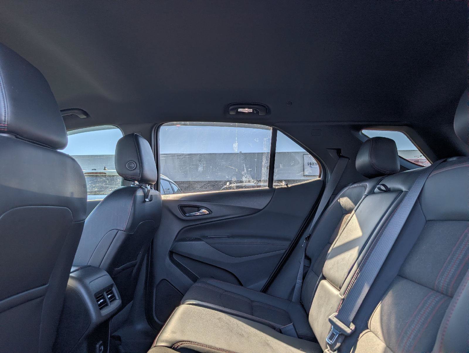 Used 2022 Chevrolet Equinox RS AWD/4WD image 9