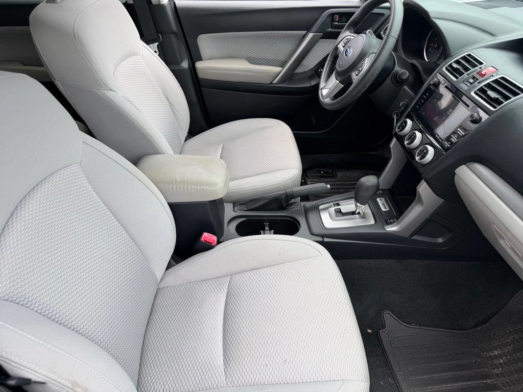 Used 2018 Subaru Forester 2.5i Premium w/ All-Weather Package AWD/4WD image 16