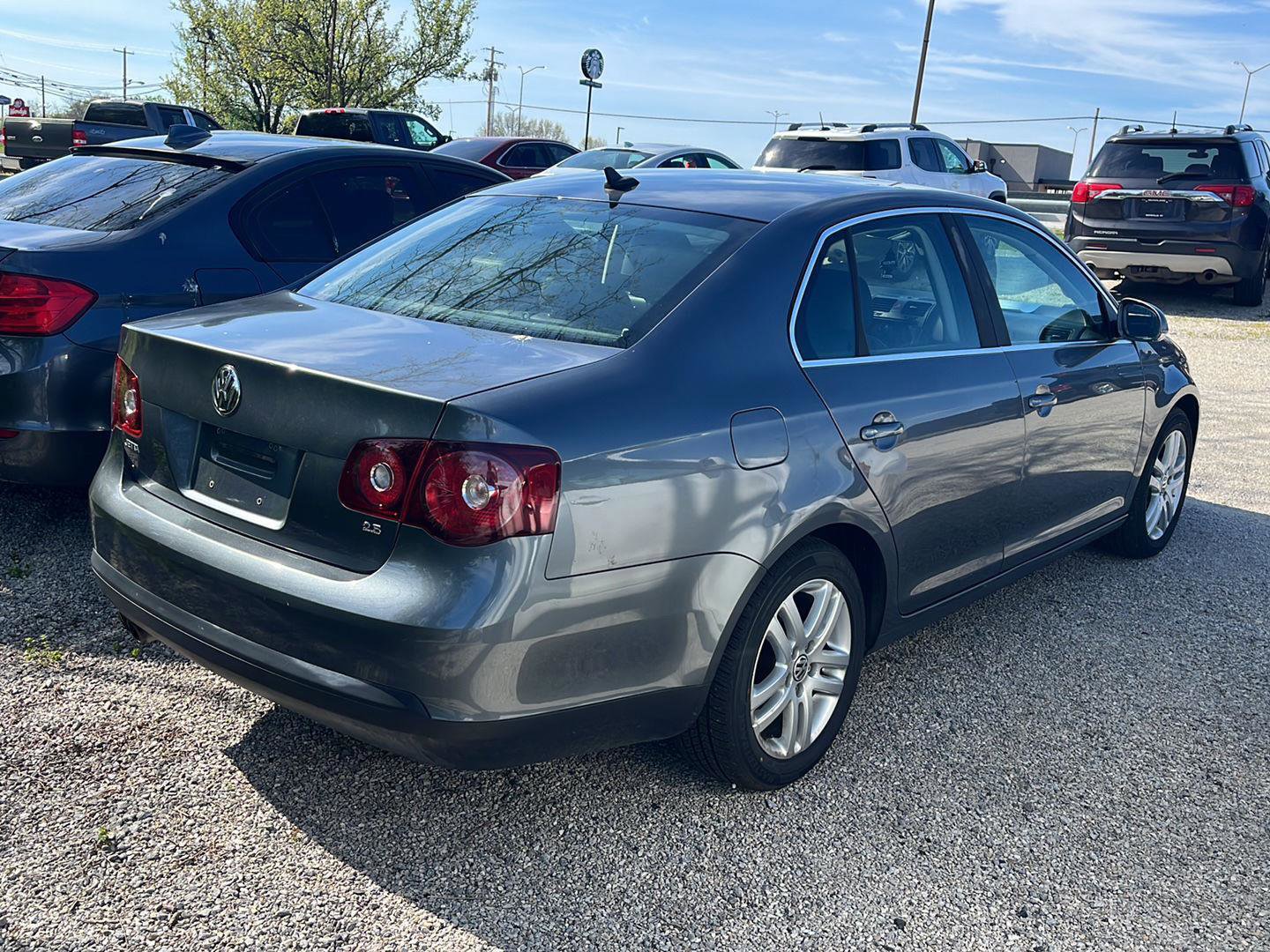 Used 2008 Volkswagen Jetta SE image 3