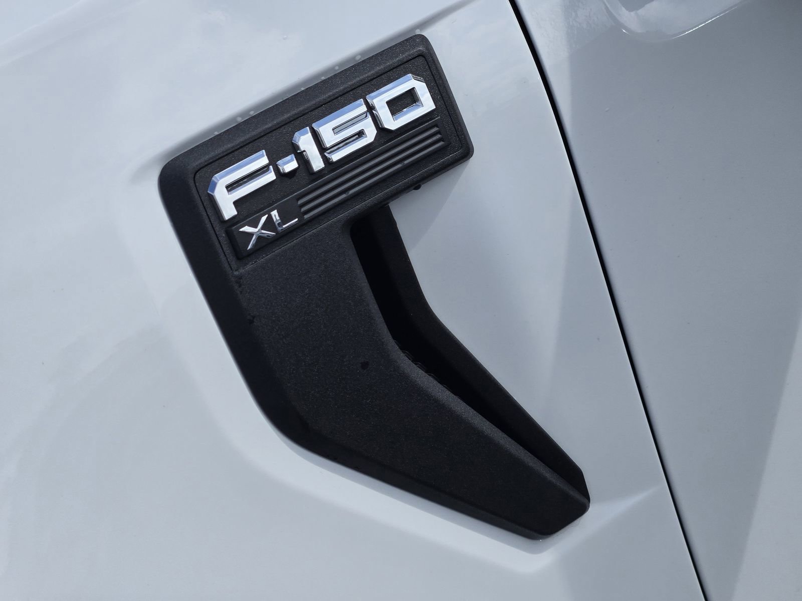 Used 2025 Ford F150 XL AWD/4WD image 11