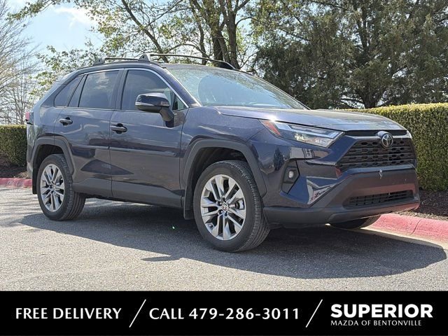 Used 2025 Toyota RAV4 XLE Premium image 1