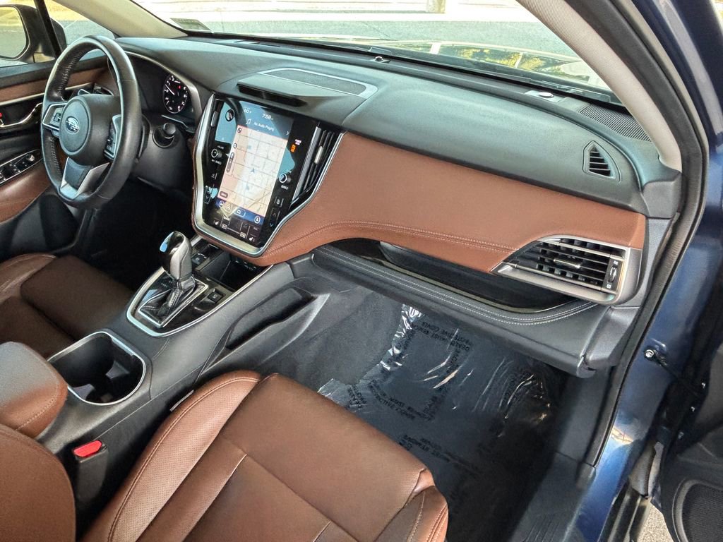 Used 2022 Subaru Outback Touring w/ Popular Package #2 image 21