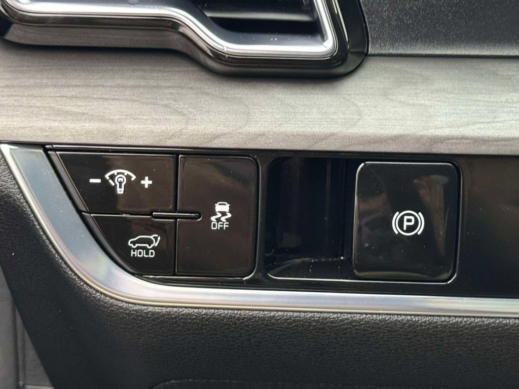 Used 2023 Kia Sportage X-Line w/ X-Line Premium Package AWD/4WD image 19