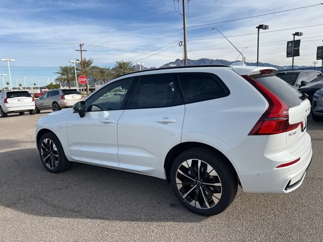 New 2026 Volvo XC60 B5 Plus w/ Climate Package PRO AWD/4WD image 6