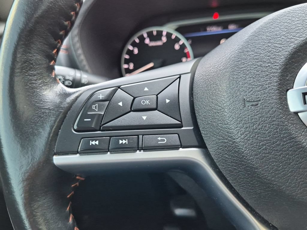 Used 2021 Nissan Sentra SR w/ SR Premium Package FWD image 15