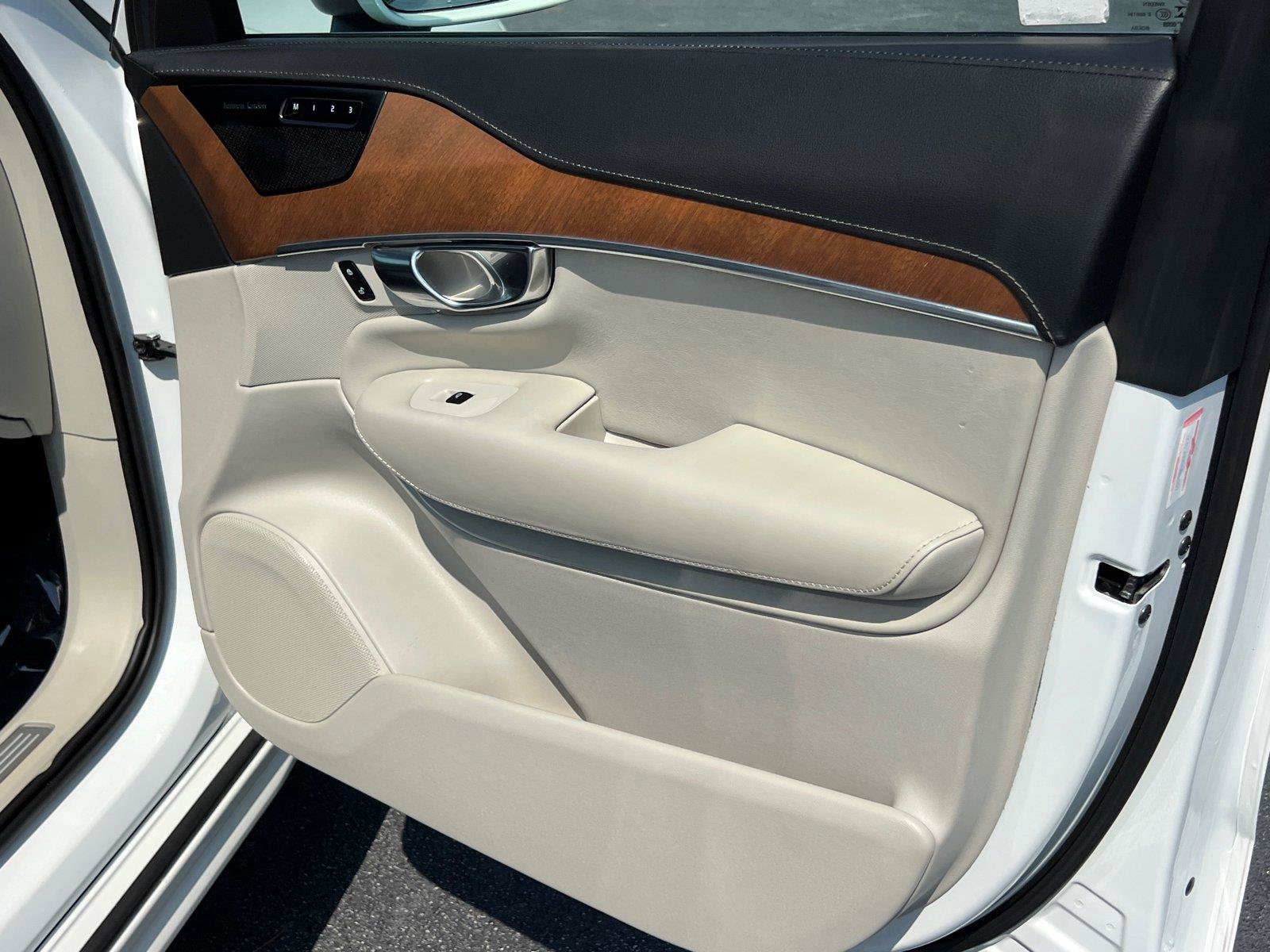 Used 2019 Volvo XC90 T6 Inscription w/ Advanced Package AWD/4WD image 14