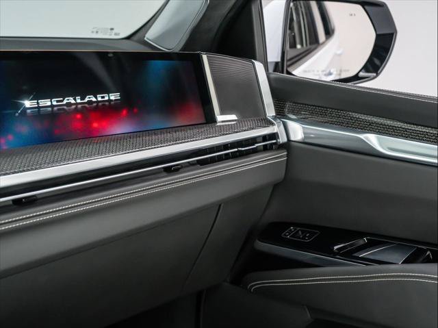 Used 2026 Cadillac Escalade V w/ LPO, ONYX Package AWD/4WD image 35