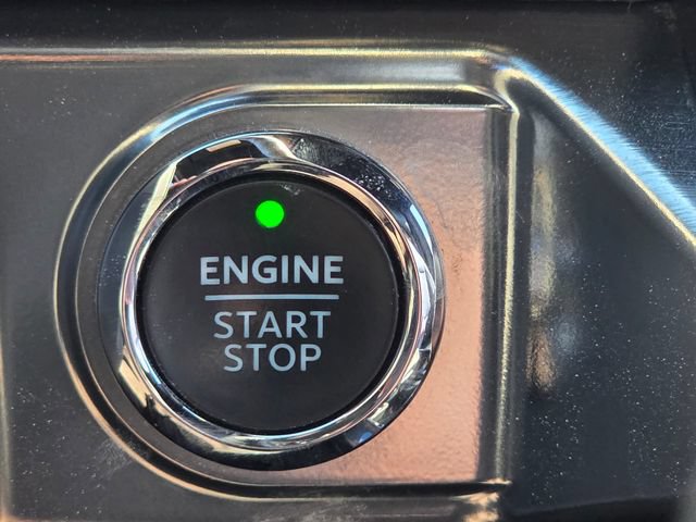 Used 2023 Ford F150 Lariat w/ Equipment Group 502A High AWD/4WD image 15