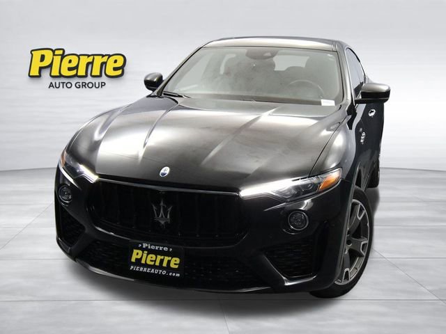 Used 2023 Maserati Levante Modena image 2