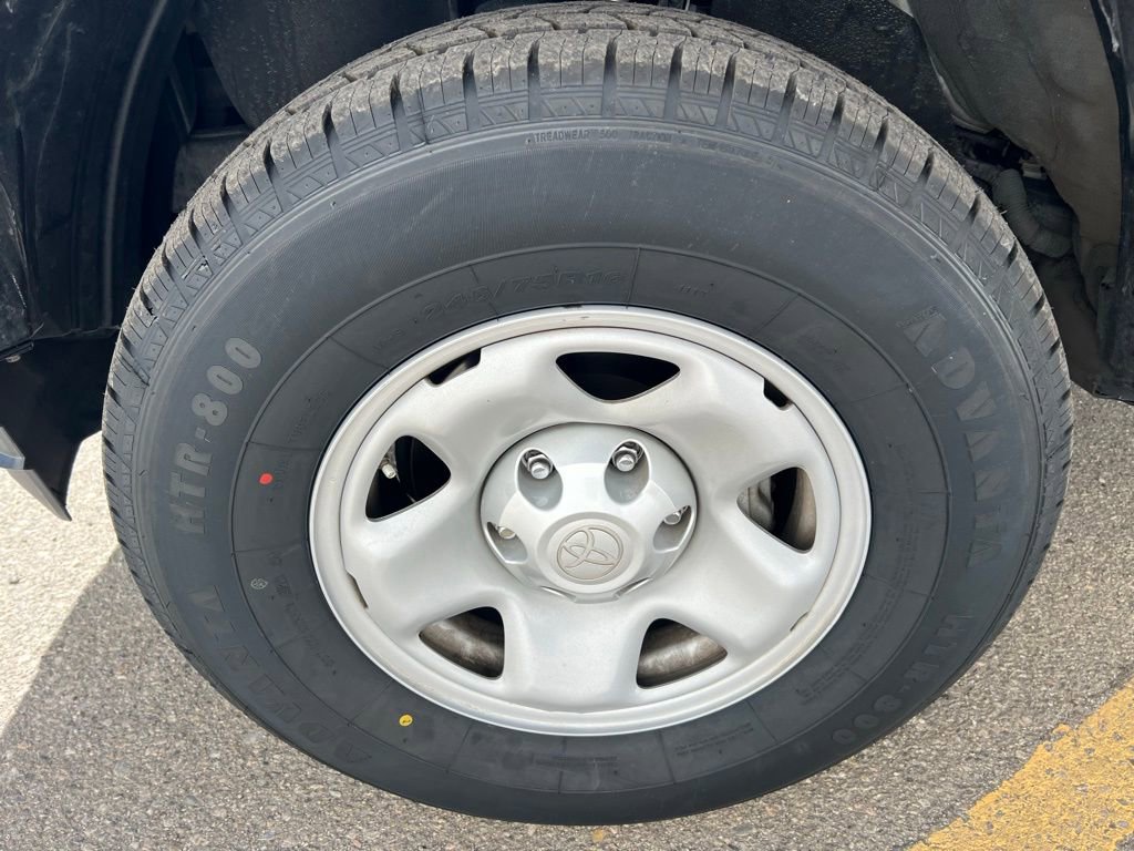 Used 2022 Toyota Tacoma SR w/ SR Convenience Package image 30